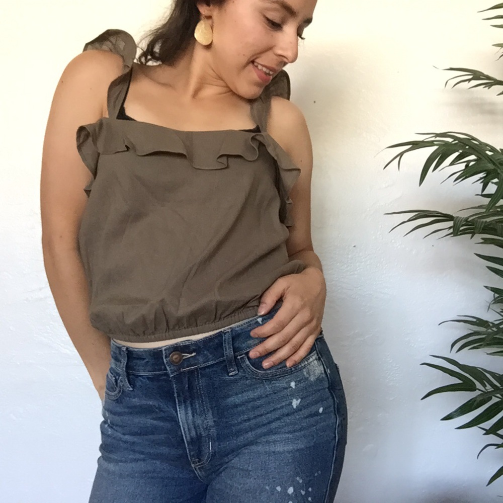 NWT Olive Green Woven Tank Top - Picture 4 of 8